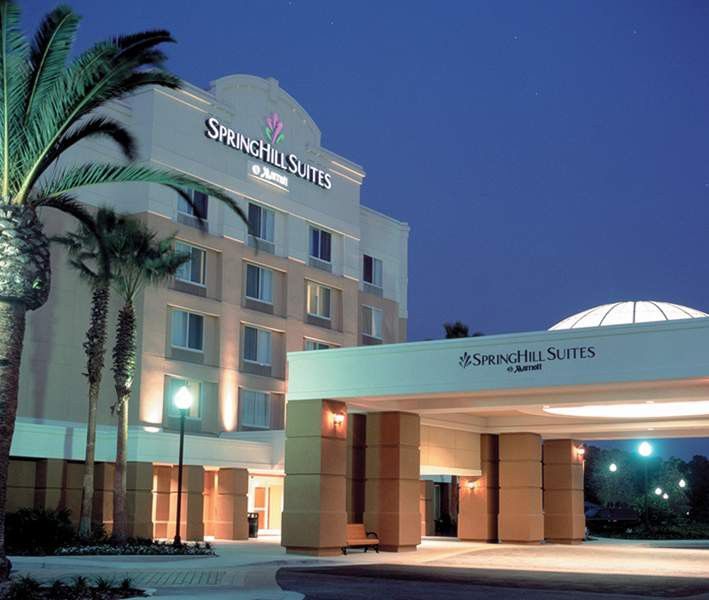 Williamsburg Springhill Suites By Marriott Orlando Convention Center מראה חיצוני תמונה